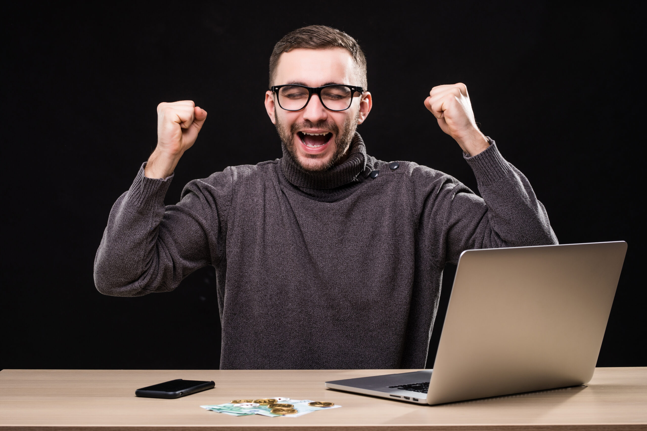 Explore Fiverr: Empower Your Earnings with Exclusive Services and Features for December 2025